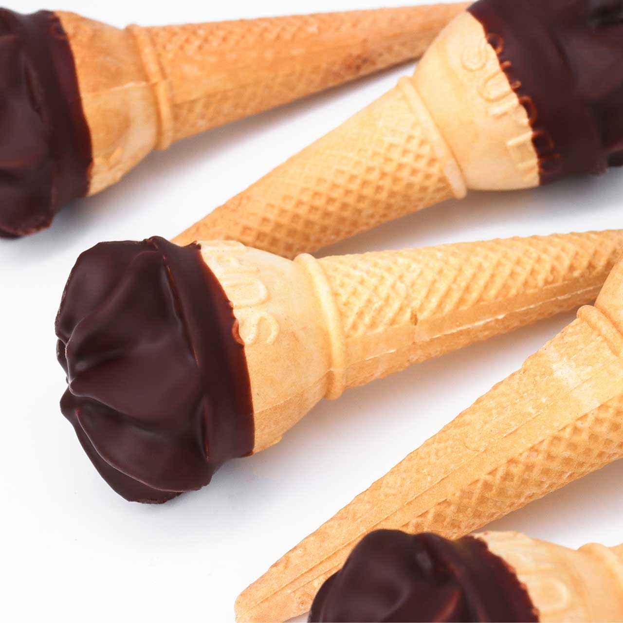 Schaumhörnchen Eiswaffel dunkel